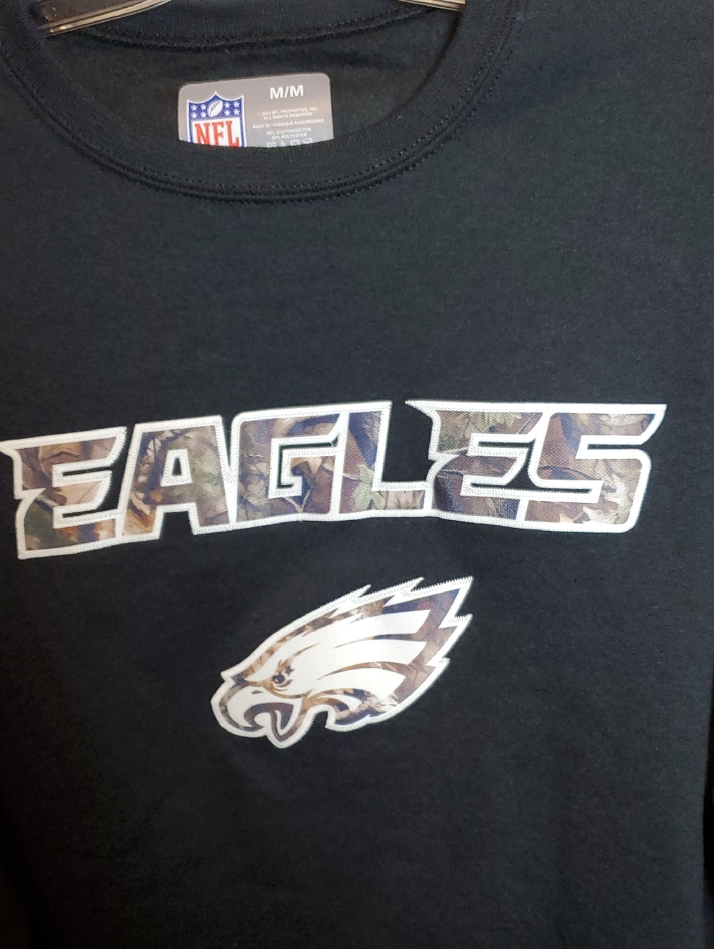 364. NWT - NFL Team Apparel - Philadelphia Eagles Stiched Camo Sweatshirt - Picture 7 of 8